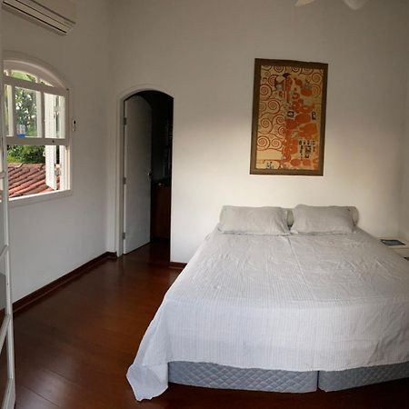 Casa Pereque 100 Metros Da Praia Ilhabela Exterior photo